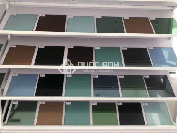 Kính cường lực màu