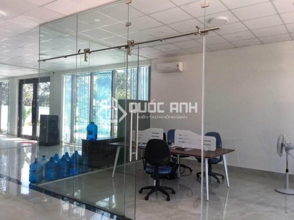 cửa lùa bán tự động