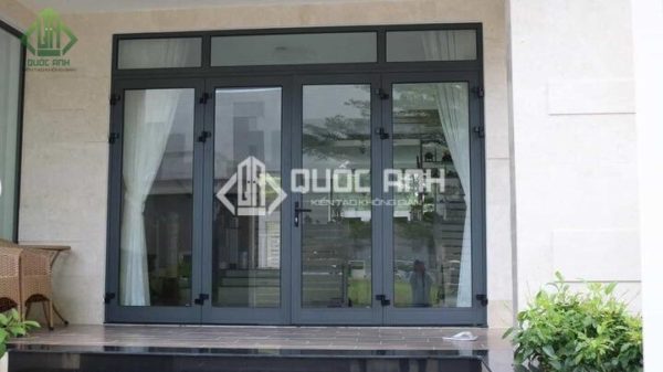 Cửa kính cường lực khung nhôm Xingfa.