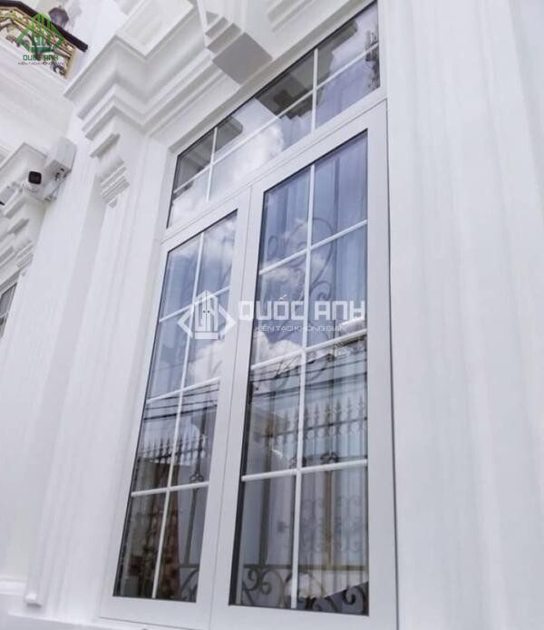 Cửa nhôm Xingfa màu trắng mang đến sự tinh tế, nhẹ nhàng cho không gian.