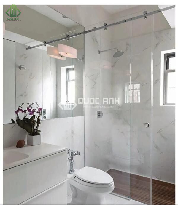Quốc Anh Door chuyên lắp đặt cửa kính các loại giá tốt.