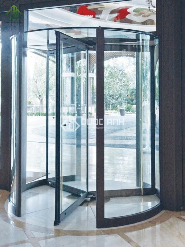 Có thể chọn cửa xoay tự động hoặc bán tự động.