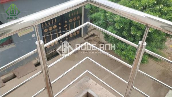 Lan can inox có nhiều loại đáp ứng nhu cầu đa dạng của khách hàng.