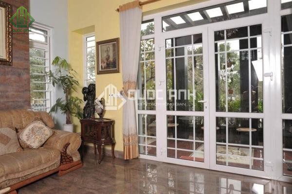 Quốc Anh Door là đơn vị thi công, lắp đặt cửa nhôm kính được khách hàng đánh giá cao.