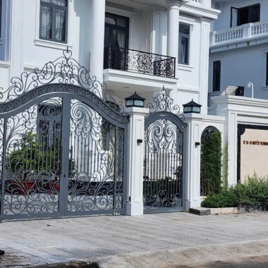 10 mẫu lan can kính cường lực đẹp được ưa chuộng năm 2024